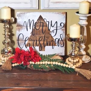Merry Christmas Rustic Farmhouse Sign